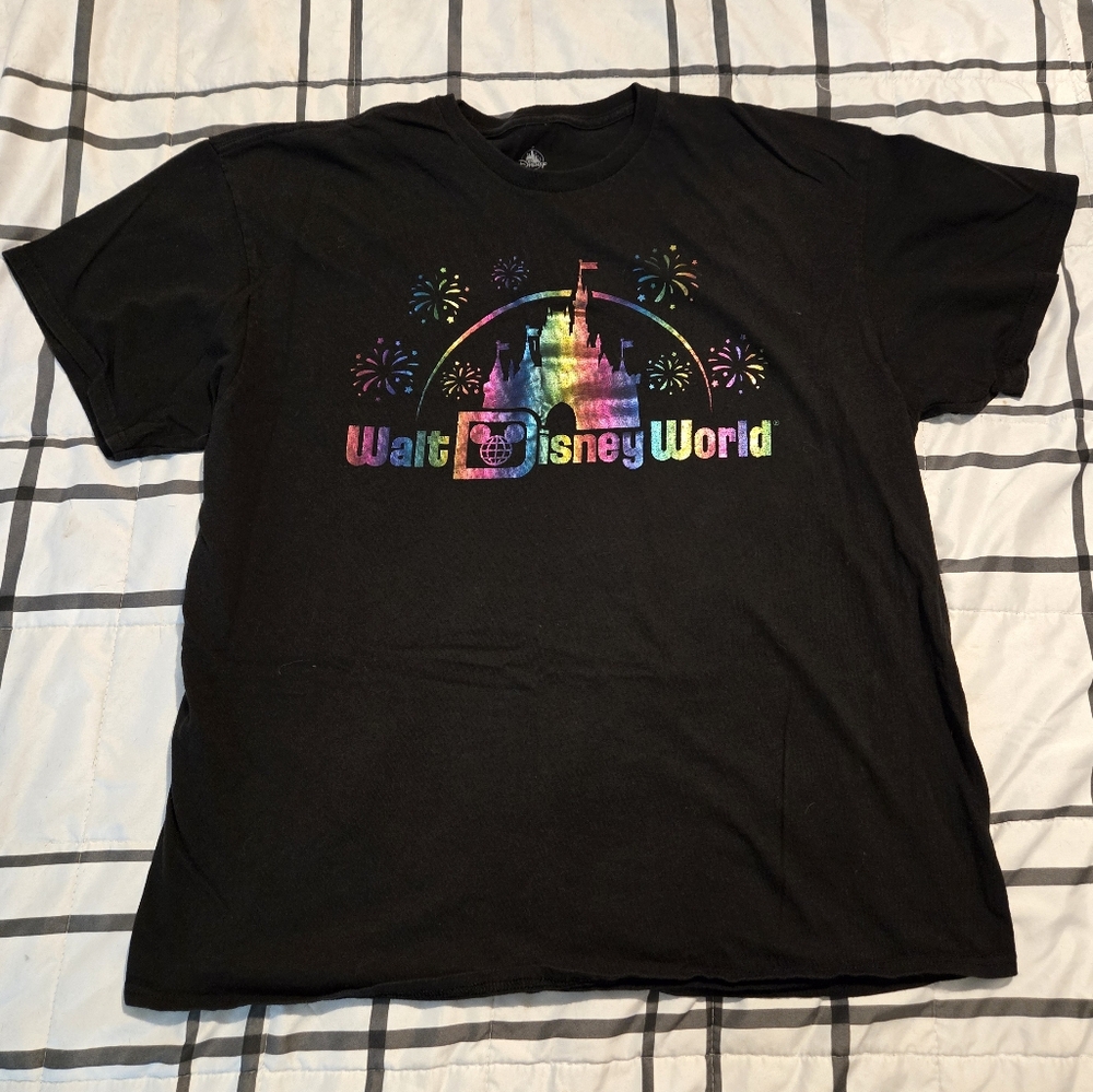 Walt Disney World Metallic Rainbow Castle Graphic Tee Unisex XL